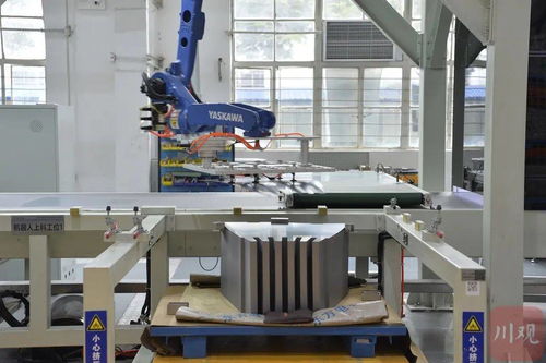 四川制造业触网转型调研 钢铁、电机、家具、火锅底料及空气净化设备研发的融合发展